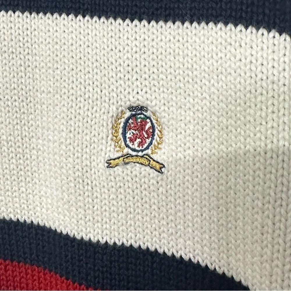 Vintage Men’s XL Tommy Hilfiger Cream Navy Red Stripe Sweater Casual Preppy